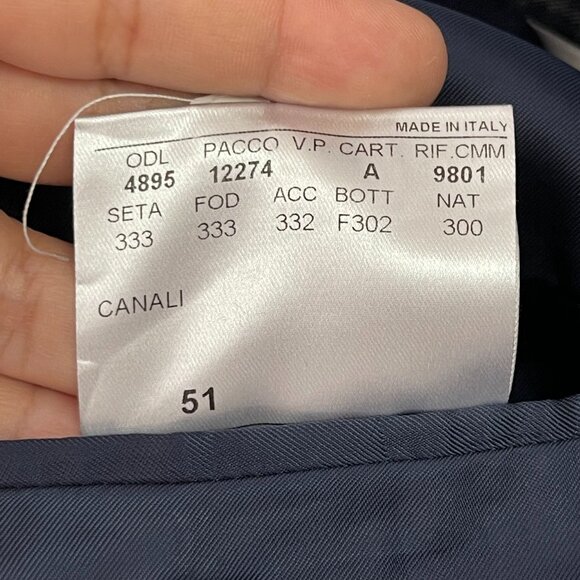 Canali Men's Blue Two Button Front 100% Wool Checkered Blazer Size 44 - Picture 6 of 9